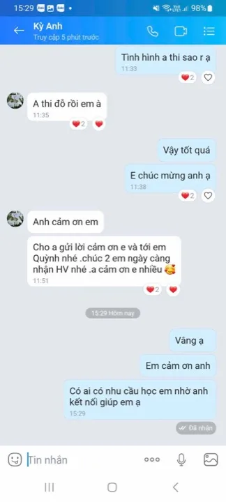 Tin nhắn học viên báo đậu